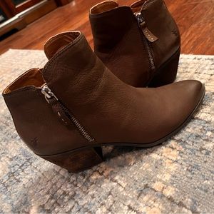 Frye Judith Booties, Brown, Size 9